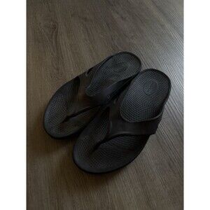 OOFOS OOriginal Women's Size 12 Mens 10 US Black Sandals